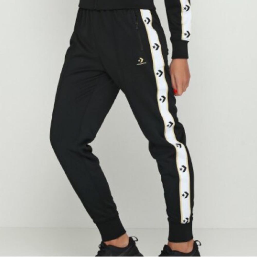Converse track pant  Chevron logo tape, 3 zippered pockets, New without tags